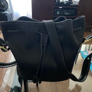 Coach Lula's Legacy Leather Bucket Handbag G6D- 9952 made in USA 1996 1990s